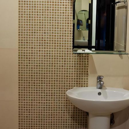 Peridot Suites Davao City Εξωτερικό φωτογραφία