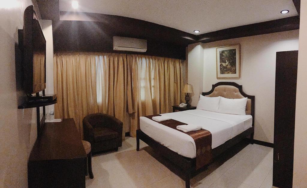 Peridot Suites Davao City Εξωτερικό φωτογραφία